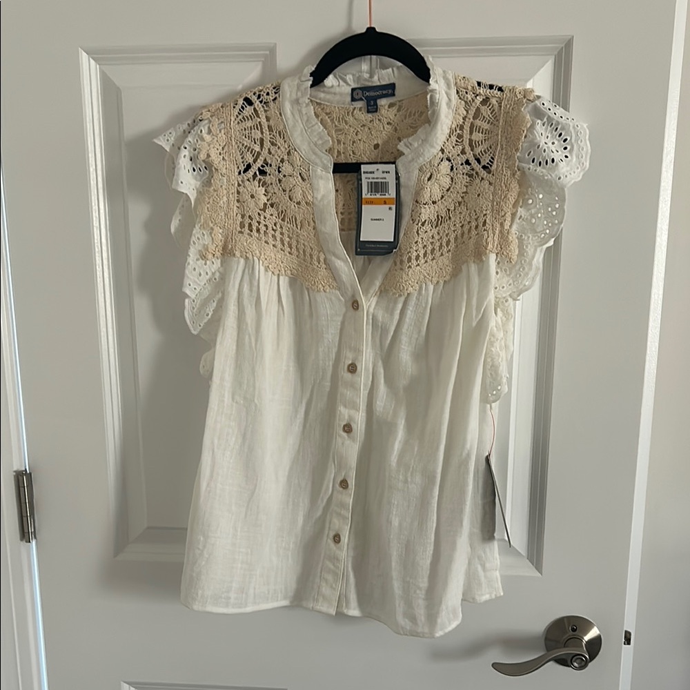 Women's Cream Lace Blouse